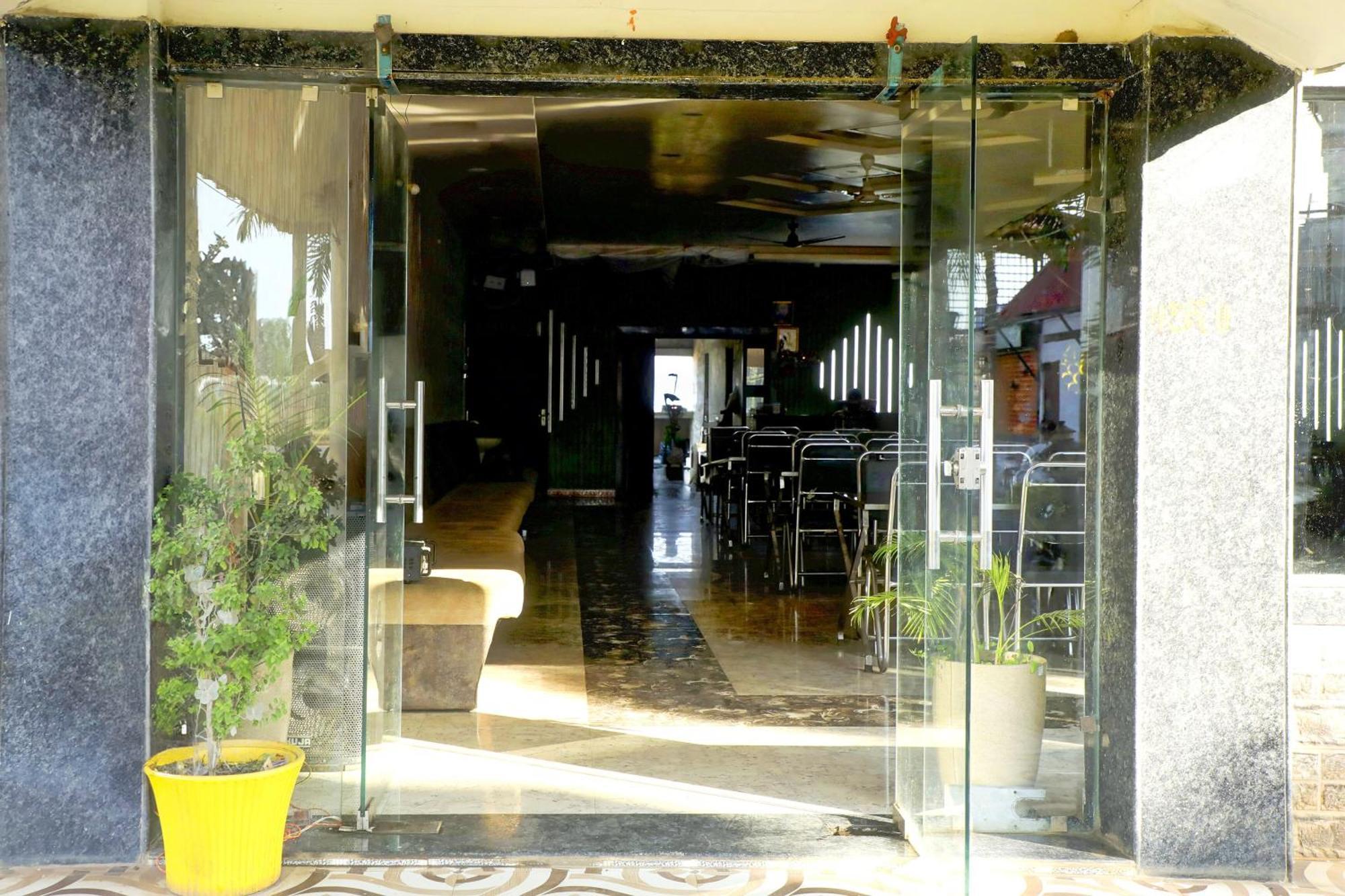 Art Of Spice Hotel Mumbai Exterior photo
